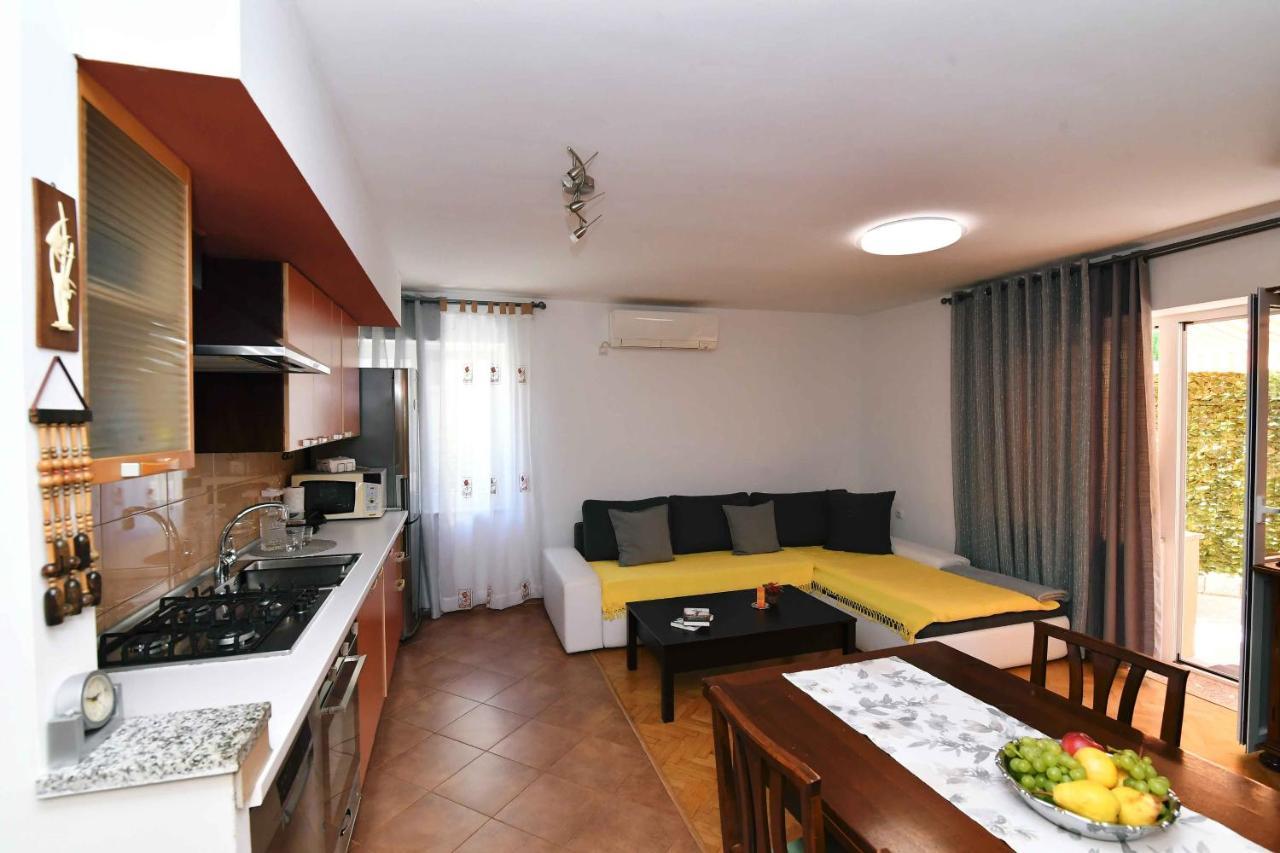 Apartment Leon Abbázia Kültér fotó